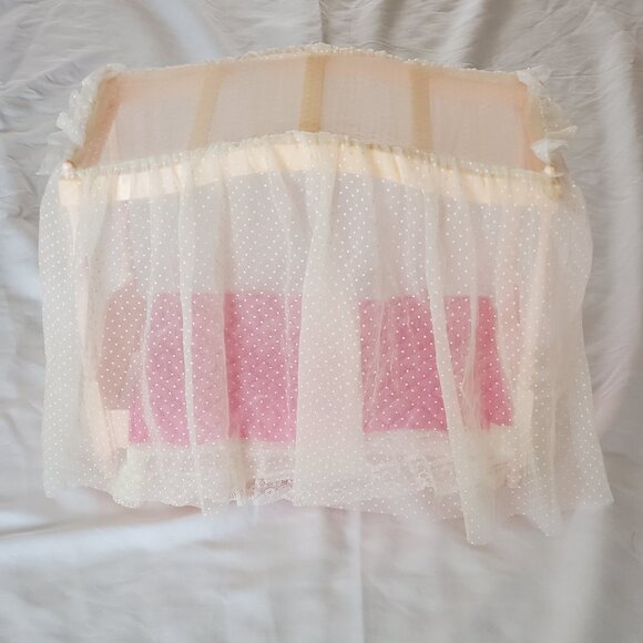 Vintage Barbie Doll Dream Bed Canopy Bed 1985 - Picture 2 of 9